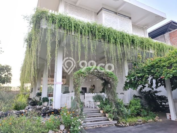 Rumah Eksklusif lokasi , Badung, LT 1000m2m² LB 500m2m² Rumah Eksklusif lokasi , Badung, LT 1000m2m² LB 500m2m²