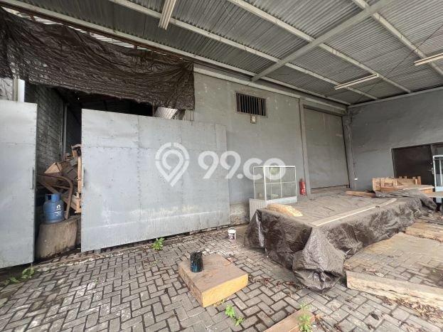 Ruko Disewa di Badung dengan LB 4400m2 Area Komersial Ramai Ruko Disewa di Badung dengan LB 4400m2 Area Komersial Ramai