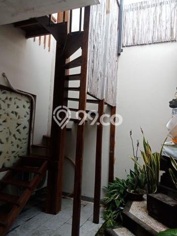 Vila Kawasan , Area 300m2m², Area Strategis Vila Kawasan , Area 300m2m², Area Strategis