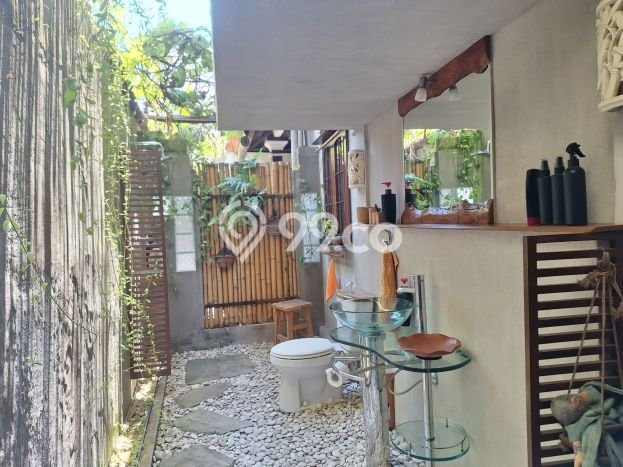 Rumah Luxury Modern Tanpa Renovasi di Kerobokan Badung Rumah Luxury Modern Tanpa Renovasi di Kerobokan Badung
