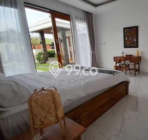 Tersedia Vila di , Dimensi 300m2m², Lingkungan nyaman untuk keluarga Tersedia Vila di , Dimensi 300m2m², Lingkungan nyaman untuk keluarga