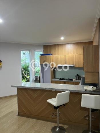 Disewakan! Rumah 4 Kamar Tidur &
4 Kamar Mandi di Renon, Denpasar Disewakan! Rumah 4 Kamar Tidur &
4 Kamar Mandi di Renon, Denpasar