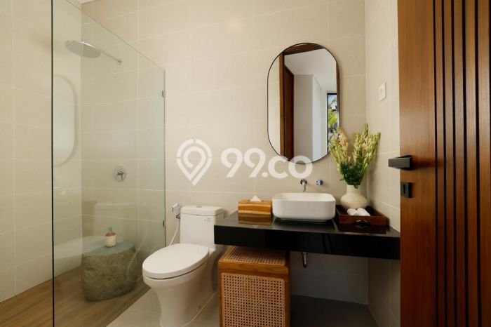 Dijual Rumah Luas Megah Dengan View Cantik di Kerobokan, Badung Dijual Rumah Luas Megah Dengan View Cantik di Kerobokan, Badung
