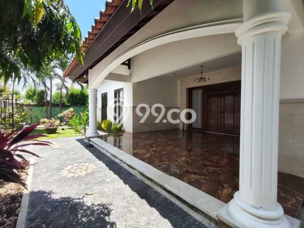FOR SALE! Vila Kawasan , Area 1500m2m², Lokasi Premium FOR SALE! Vila Kawasan , Area 1500m2m², Lokasi Premium