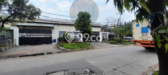 Gudang Kawasan Komersial di Medan Satria, Luas 410m², Jalan Strategis Gudang Kawasan Komersial di Medan Satria, Luas 410m², Jalan Strategis