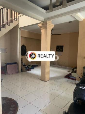 INVESTASI CERDAS! Rumah Exclusive Kelapa Gading, Jakarta Utara, LT 135m² LB 180m² INVESTASI CERDAS! Rumah Exclusive Kelapa Gading, Jakarta Utara, LT 135m² LB 180m²
