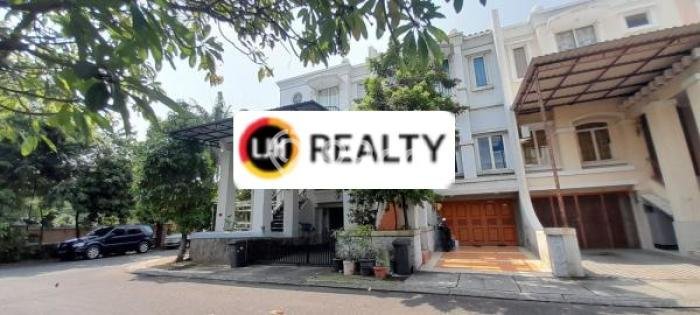 Rumah SUPER MEWAH! di Kelapa Gading, Jakarta Utara, Luas 120m² LB 0m², HARGA SPESIAL Rumah SUPER MEWAH! di Kelapa Gading, Jakarta Utara, Luas 120m² LB 0m², HARGA SPESIAL