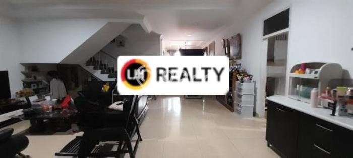PROPERTI PILIHAN! Rumah di Kelapa Gading, Luas 200m² Bangunan 0m² PROPERTI PILIHAN! Rumah di Kelapa Gading, Luas 200m² Bangunan 0m²