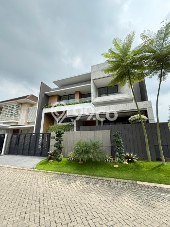 For Sale! Luxury House LT 330m2 Desain Elegan di Pakuwon Indah For Sale! Luxury House LT 330m2 Desain Elegan di Pakuwon Indah