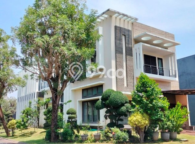 Ready to Use! Premium House LT 540m2 Desain Elegan di Pakuwon Indah Ready to Use! Premium House LT 540m2 Desain Elegan di Pakuwon Indah
