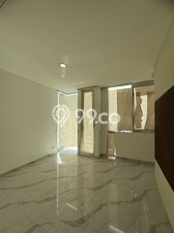 Dijual Rumah Luas Elegan Dengan View Eksklusif di Pakuwon City, Surabaya Dijual Rumah Luas Elegan Dengan View Eksklusif di Pakuwon City, Surabaya