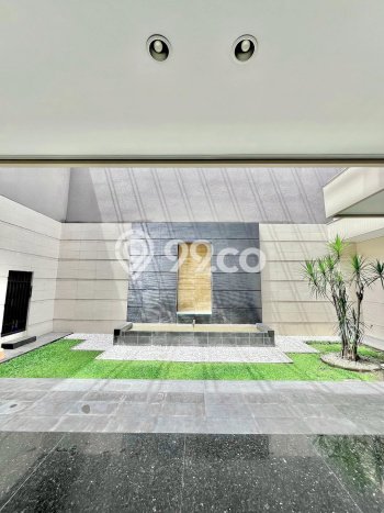 Rumah di , Surabaya, Luas 666m2m² Bangunan 636m2m² Rumah di , Surabaya, Luas 666m2m² Bangunan 636m2m²
