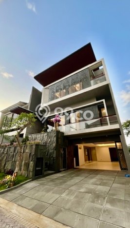 For Sale! Premium House LT 240m2 Desain Modern di Citraland For Sale! Premium House LT 240m2 Desain Modern di Citraland