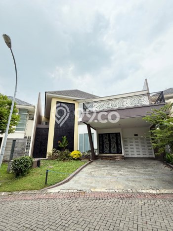 Ready to Use! Luxury House LT 327m2 Desain Elegan di Pakuwon City Ready to Use! Luxury House LT 327m2 Desain Elegan di Pakuwon City