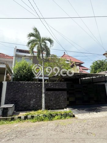 Hunian Mewah LB 400m2 Siap Huni Desain Elegan di Margorejo, Surabaya Hunian Mewah LB 400m2 Siap Huni Desain Elegan di Margorejo, Surabaya