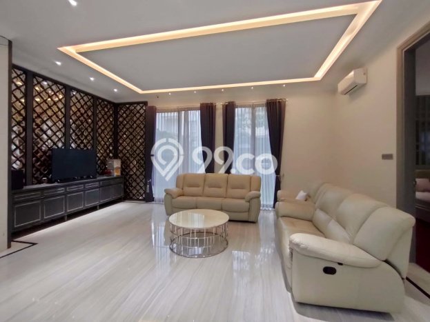 DIJUAL CEPAT! Rumah Ready Stock Lokasi Premium , LT 534m2m² LB 800m2m² DIJUAL CEPAT! Rumah Ready Stock Lokasi Premium , LT 534m2m² LB 800m2m²