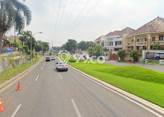 Rumah Elit Modern Tanpa Renovasi di Citraland Surabaya Rumah Elit Modern Tanpa Renovasi di Citraland Surabaya