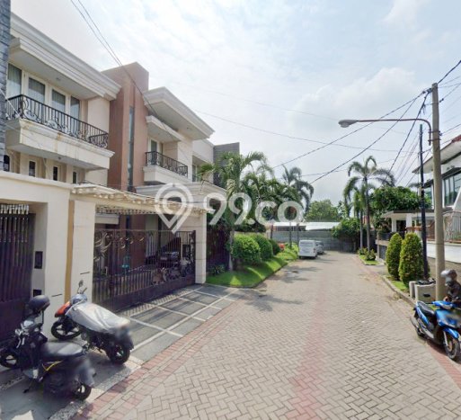 Ready to Use! Premium House LT 468m2 Desain Elegan di Margorejo Ready to Use! Premium House LT 468m2 Desain Elegan di Margorejo