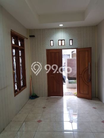 Rumah Luas Asri 5 KT Siap Pakai di Cibubur Jakarta Timur Rumah Luas Asri 5 KT Siap Pakai di Cibubur Jakarta Timur