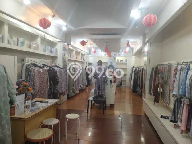 Ruko Dijual di Jakarta Timur LT 168m2 & LB 450m2 Lokasi Terbaik! Ruko Dijual di Jakarta Timur LT 168m2 & LB 450m2 Lokasi Terbaik!