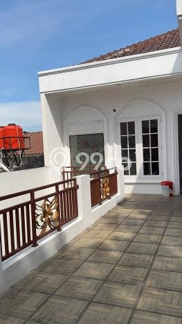 For Sale! Luxury House LT 234m2 Desain Elegan di Cibubur For Sale! Luxury House LT 234m2 Desain Elegan di Cibubur