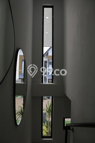 Rumah Modern 3 KT di Cijantung Jakarta Timur Semi Furnished Rumah Modern 3 KT di Cijantung Jakarta Timur Semi Furnished