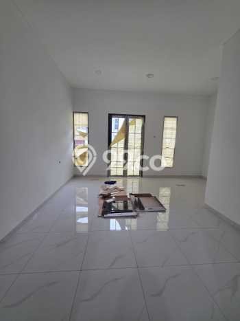 Jual Rumah Mewah Elegan Dengan View Eksklusif di Taman Ratu, Jakarta Barat Jual Rumah Mewah Elegan Dengan View Eksklusif di Taman Ratu, Jakarta Barat