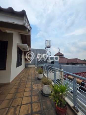 Hunian Elit LB 900m2 Siap Pakai Desain Elegan di Puri Indah, Jakarta Barat Hunian Elit LB 900m2 Siap Pakai Desain Elegan di Puri Indah, Jakarta Barat