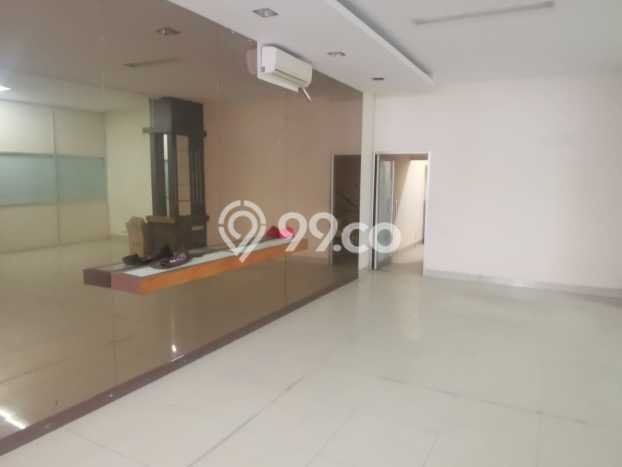 Ruko Bagus Dijual LB 500m2 Lokasi Strategis Jakarta Barat Area Cocok untuk Bisnis Ruko Bagus Dijual LB 500m2 Lokasi Strategis Jakarta Barat Area Cocok untuk Bisnis