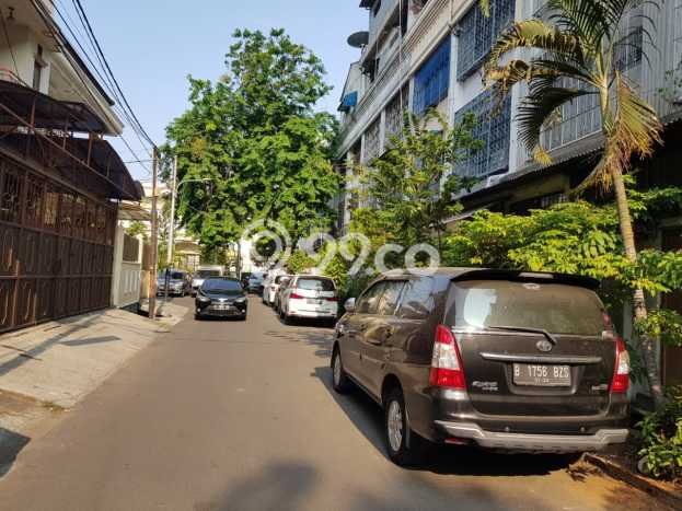 Ruko Dijual di Prime Area Jakarta Barat Luas 284m2 Ruko Dijual di Prime Area Jakarta Barat Luas 284m2