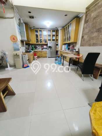 Hunian Mewah Dijual LT 214m2 di Penjaringan, Jakarta Utara Hunian Mewah Dijual LT 214m2 di Penjaringan, Jakarta Utara