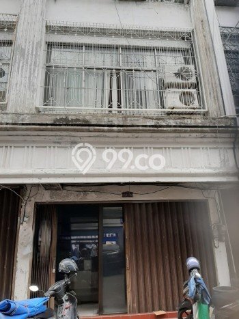 Ruko Dijual di Prime Area Jakarta Barat Luas 284m2 Ruko Dijual di Prime Area Jakarta Barat Luas 284m2