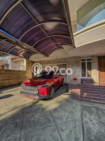 Jual Rumah Luas Elegan Dengan View Cantik di Puri Indah, Jakarta Barat Jual Rumah Luas Elegan Dengan View Cantik di Puri Indah, Jakarta Barat