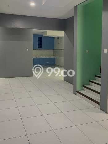 Rumah Luxury Modern Siap Huni di Meruya Jakarta Barat Rumah Luxury Modern Siap Huni di Meruya Jakarta Barat