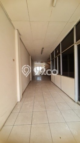 Ruko Bagus Dijual LB 300m2 Lokasi Strategis Jakarta Barat Area Cocok untuk Bisnis Ruko Bagus Dijual LB 300m2 Lokasi Strategis Jakarta Barat Area Cocok untuk Bisnis