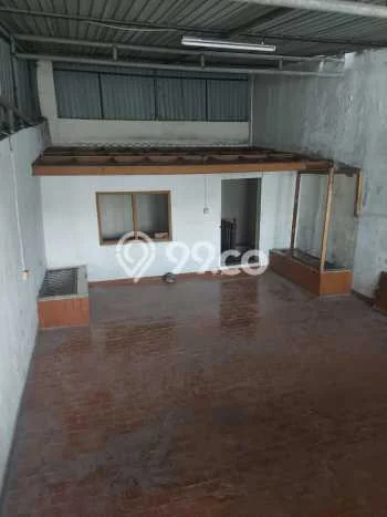 Ruko Dijual di Jakarta Pusat LT 108m2 & LB 250m2 Lokasi Terbaik! Ruko Dijual di Jakarta Pusat LT 108m2 & LB 250m2 Lokasi Terbaik!