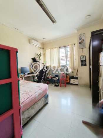 Hunian Mewah Dijual LT 214m2 di Penjaringan, Jakarta Utara Hunian Mewah Dijual LT 214m2 di Penjaringan, Jakarta Utara