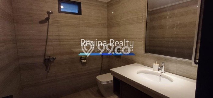 Hunian Modern Dikontrakkan 4 Kamar di Pondok Indah Bisa Nego Hunian Modern Dikontrakkan 4 Kamar di Pondok Indah Bisa Nego