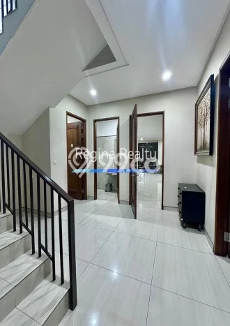 FOR RENT! Komersial di Pondok Indah Cocok untuk Bisnis 250m2 FOR RENT! Komersial di Pondok Indah Cocok untuk Bisnis 250m2