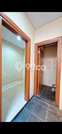 Hunian Elit LB 240m2 Siap Huni Desain Elegan di Pondok Indah, Jakarta Selatan Hunian Elit LB 240m2 Siap Huni Desain Elegan di Pondok Indah, Jakarta Selatan