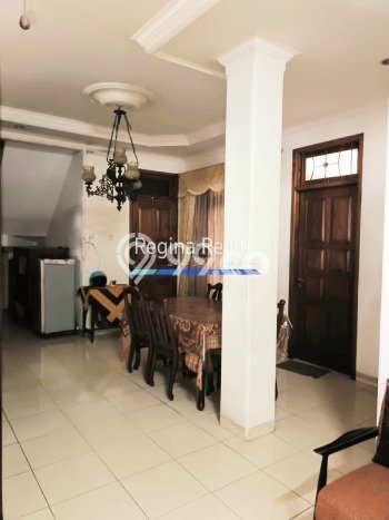 Tanah Strategis Dijual di Kebayoran Baru Jakarta Selatan 182m2 Tanah Strategis Dijual di Kebayoran Baru Jakarta Selatan 182m2