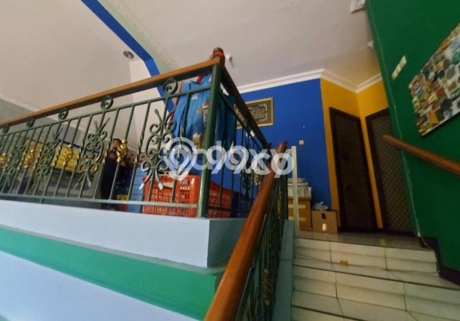 Rumah Luxury Modern Siap Huni di Pakuwon Indah Surabaya Rumah Luxury Modern Siap Huni di Pakuwon Indah Surabaya