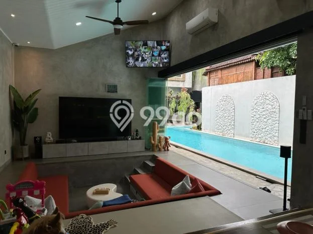Rumah Luxury Modern Siap Huni di Bintaro Tangerang Selatan Rumah Luxury Modern Siap Huni di Bintaro Tangerang Selatan