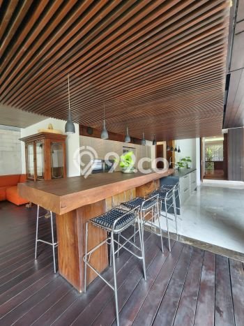 Ready to Use! Premium House LT 1075m2 Desain Modern di Pondok Indah Ready to Use! Premium House LT 1075m2 Desain Modern di Pondok Indah