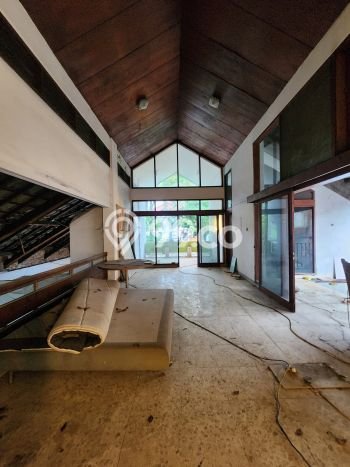 Siap Huni Hunian Elit 5 Kamar di Kebayoran Baru Dekat ke Mana Saja Siap Huni Hunian Elit 5 Kamar di Kebayoran Baru Dekat ke Mana Saja