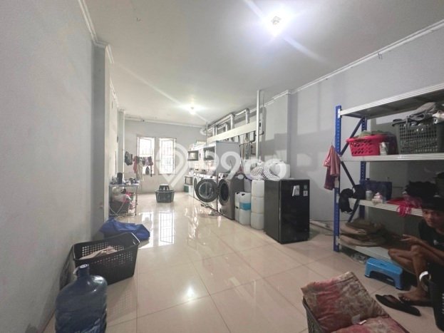 Unit Ruko Dijual di Cinere Depok 180m2 Unit Ruko Dijual di Cinere Depok 180m2