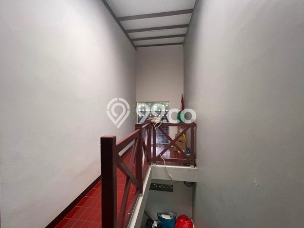 Hunian Elit LB 300m2 Siap Pakai Desain Elegan di Cinere, Jakarta Selatan Hunian Elit LB 300m2 Siap Pakai Desain Elegan di Cinere, Jakarta Selatan
