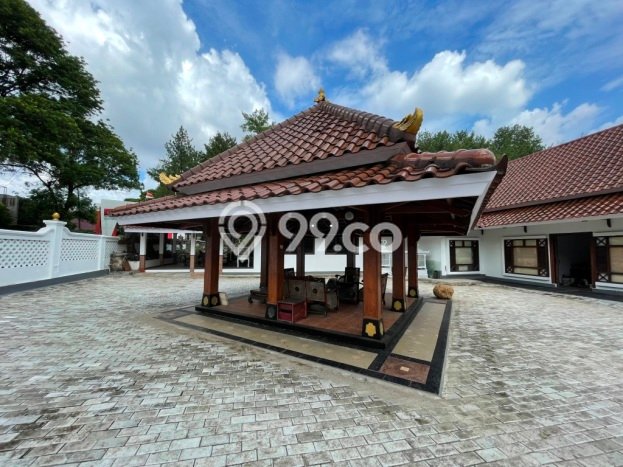 For Sale! Premium House LT 1030m2 Desain Elegan di Cinere For Sale! Premium House LT 1030m2 Desain Elegan di Cinere