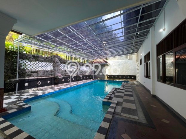 For Sale! Premium House LT 1030m2 Desain Elegan di Cinere For Sale! Premium House LT 1030m2 Desain Elegan di Cinere