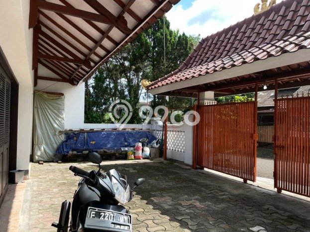 For Sale! Premium House LT 1030m2 Desain Elegan di Cinere For Sale! Premium House LT 1030m2 Desain Elegan di Cinere